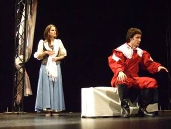 http://webs.ono.com/teatrodelmatadero/77.jpg
