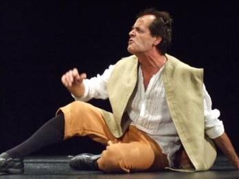 http://webs.ono.com/teatrodelmatadero/85.jpg