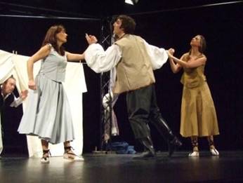 http://webs.ono.com/teatrodelmatadero/153.jpg